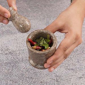 motar and pestle-cusher- motar pestle